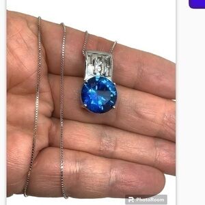 NWOT Quality Sterling silver blue gemstone 18” necklace